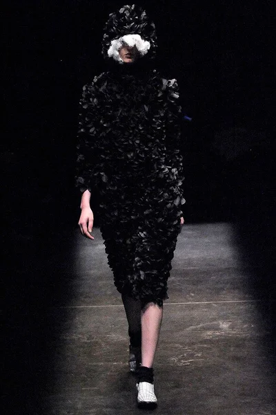 Look 36